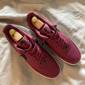 NIKE AIR FORCE 1 LOW '07 'MEDIUM PURPLE' – SIZE US 11 M EUC